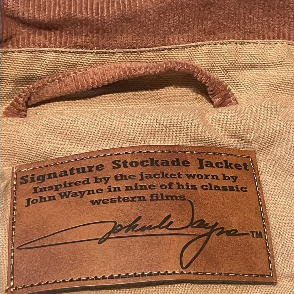 The Bradford Exchange Tan Jacket with Brown Collar - Picture 4 of 6